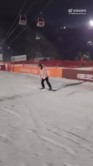 Scout选手分享滑雪视频:好玩🏂🏻