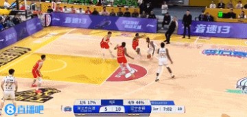 孙铭徽抢断弗格 生涯总抢断数追平张庆鹏&并列CBA历史第14位